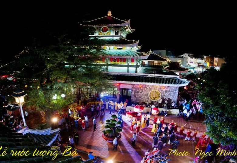 Lễ rước Bà